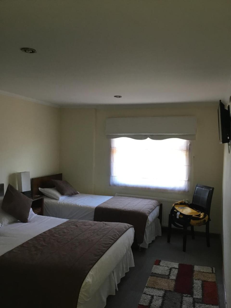Hostal Buena Estancia Punta Arenas Ngoại thất bức ảnh