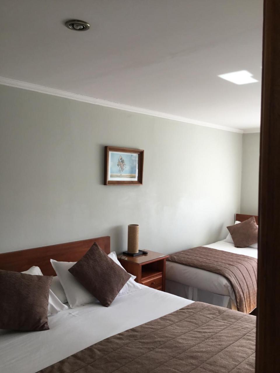 Hostal Buena Estancia Punta Arenas Ngoại thất bức ảnh