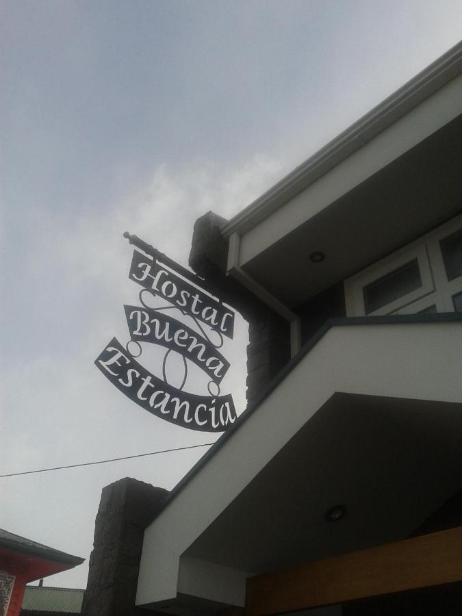 Hostal Buena Estancia Punta Arenas Ngoại thất bức ảnh